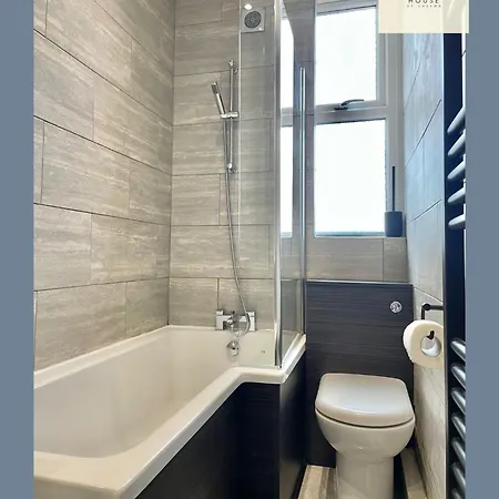 Your Leeds Grand Theatre Getaway 4br House Apartment *